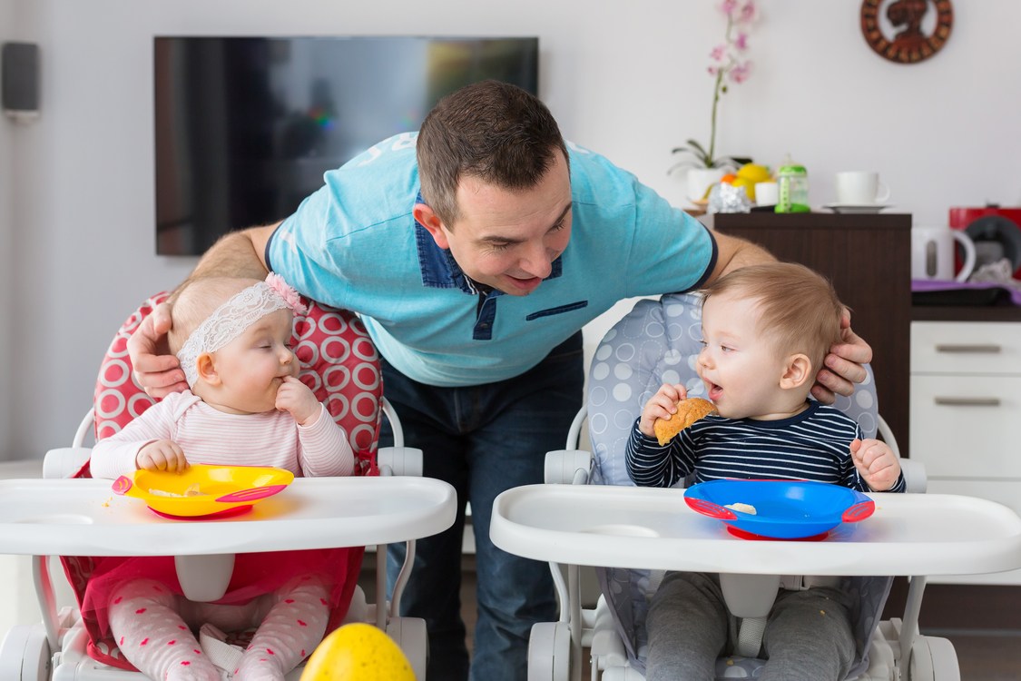 parhaat syöttötuolit kaksosille